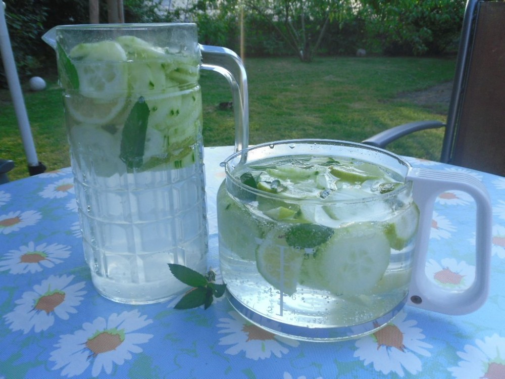 Fogyókúrás csodaital, amely lúgosít és méregtelenít!