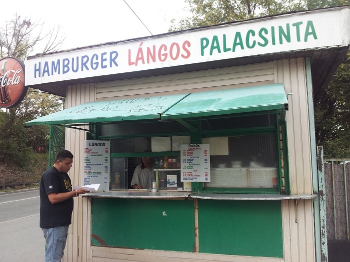 SZOMBATON LEMENTÜNK A CSALÁDDAL A BALATONRA, ILYEN ÁRAKKAT ÉN MÉG SOHA NEM LÁTTAM. KI FOGJA EZT KIGFIZETNI?