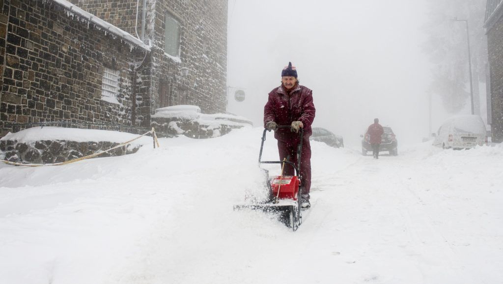 Komoly havazás jön: 20 centi is eshet - Hótérkép a jelenlegi számításokhoz
